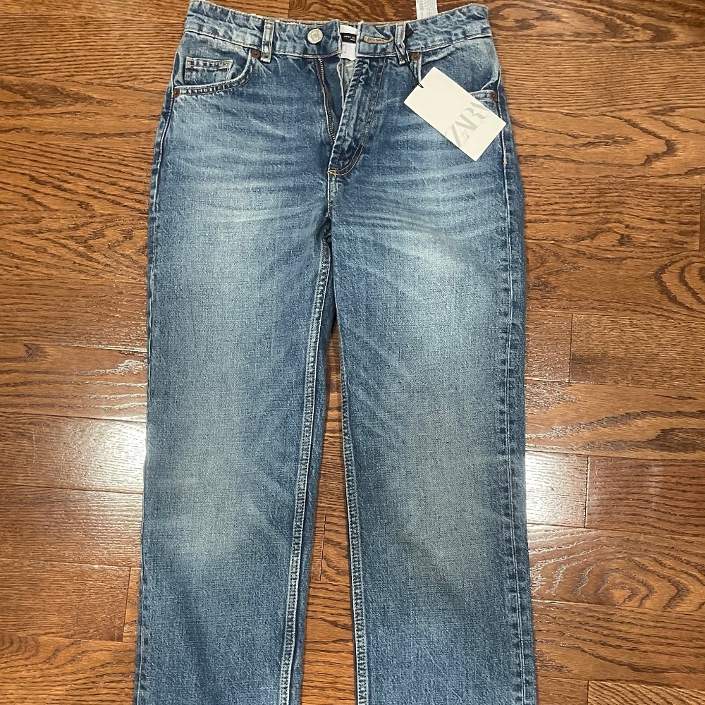 Zara size 2 straight leg high rise jeans